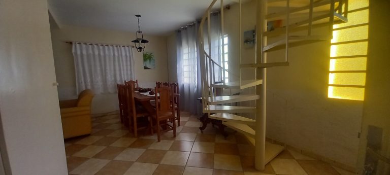 Casa 3 Dormitórios – Jardim Meredien- Águas de Lindóia-SP