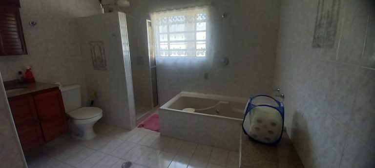 Casa 3 Dormitórios – Jardim Meredien- Águas de Lindóia-SP